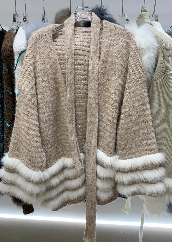 Well Tailored Cardigan with a Graceful Silhouette