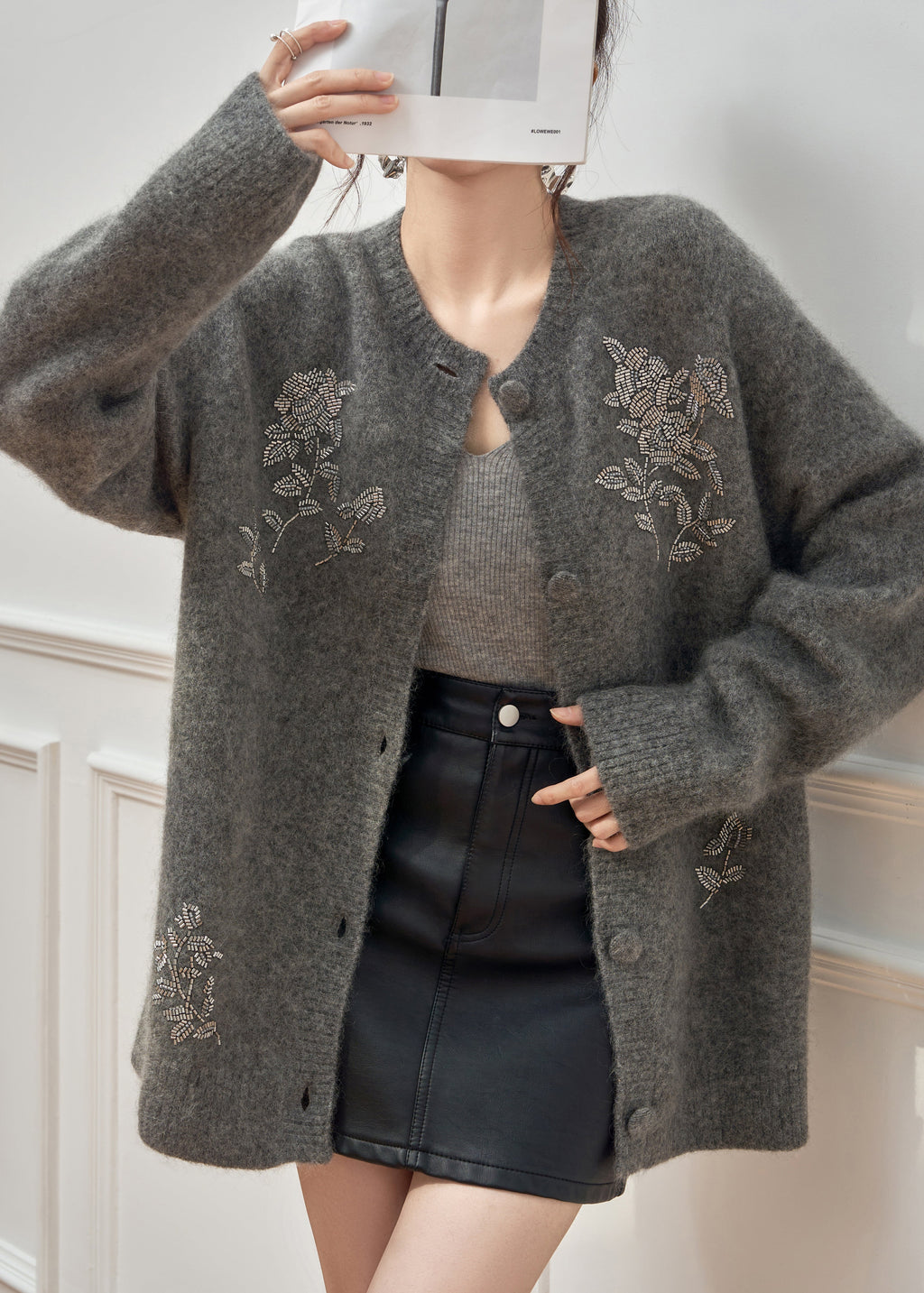 Elegantly Styled Cardigan for Everyday Wear
