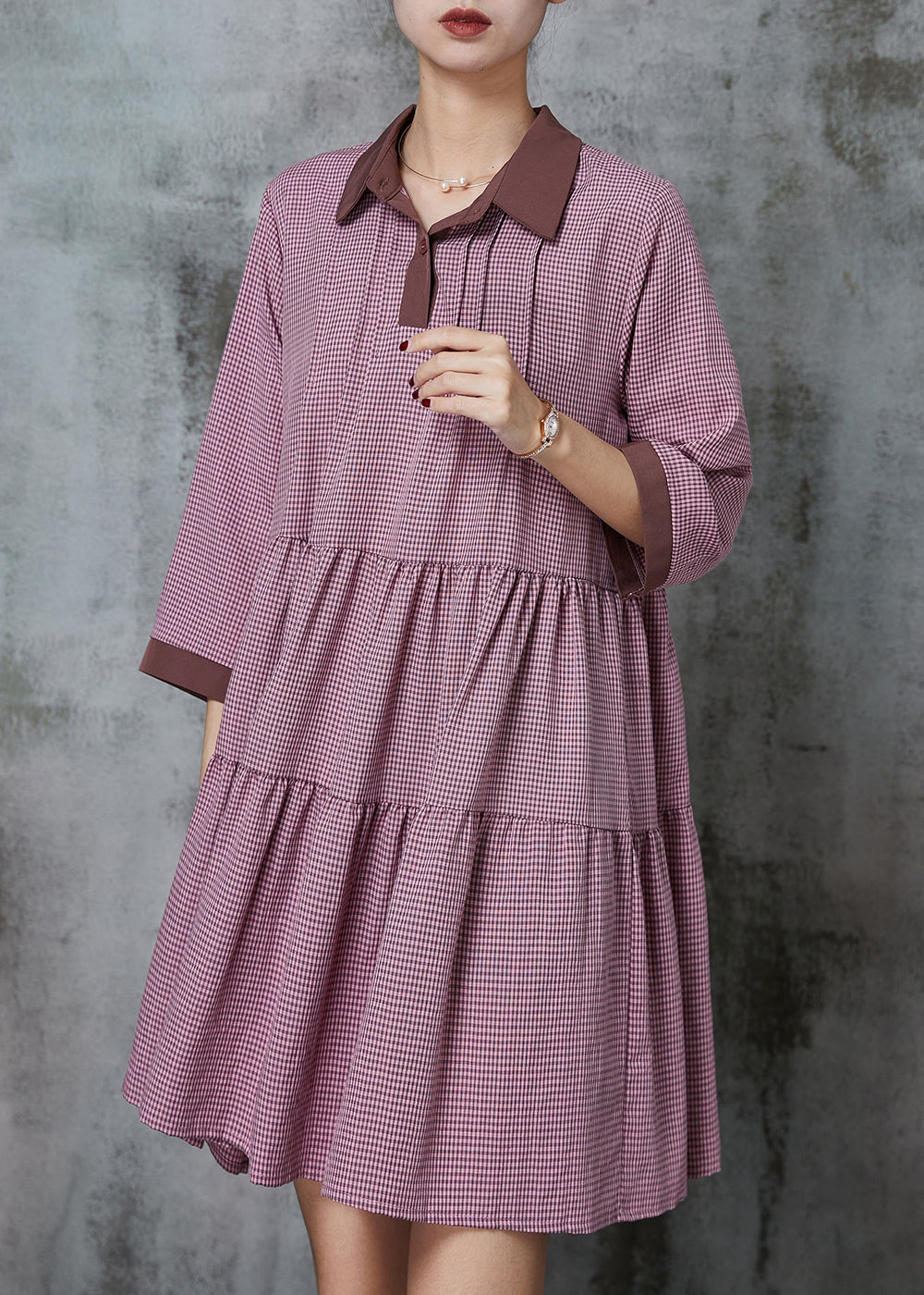 Well Tailored Dress with a Graceful Silhouette
