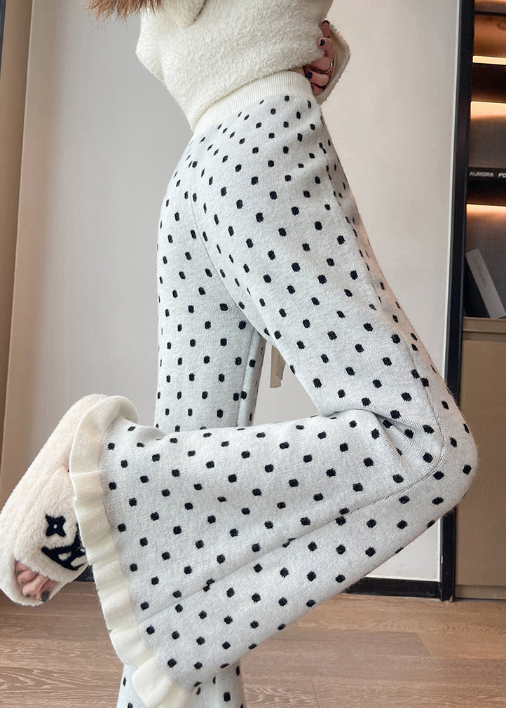 Beautifully Finished Pants in a Timeless Design