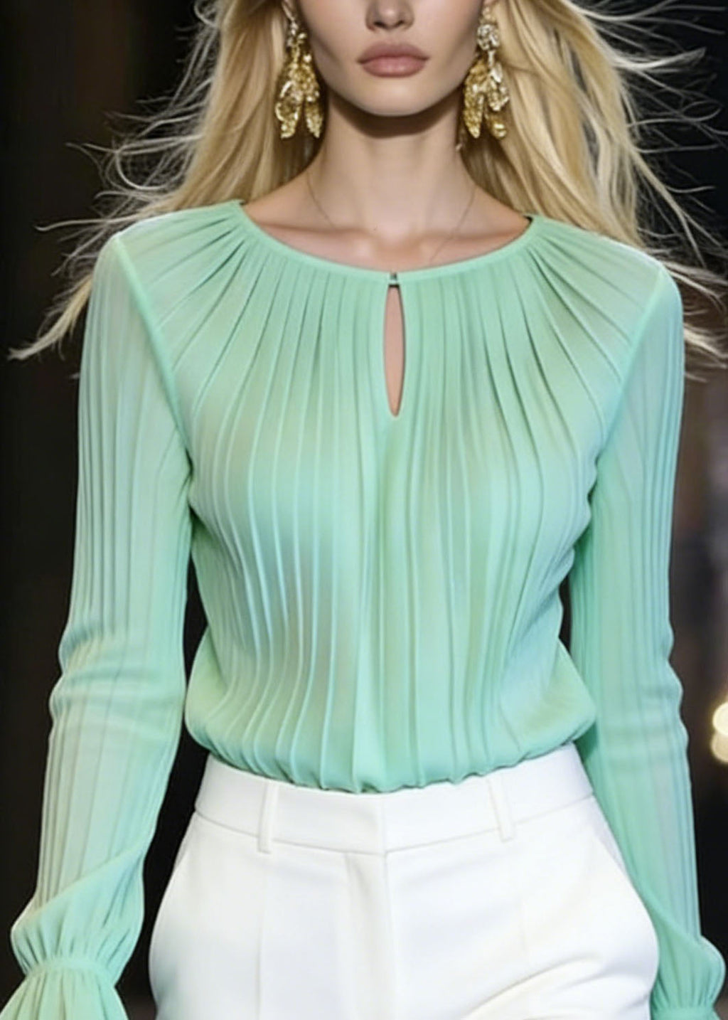 Classic Vintage Top with a Flattering Fit