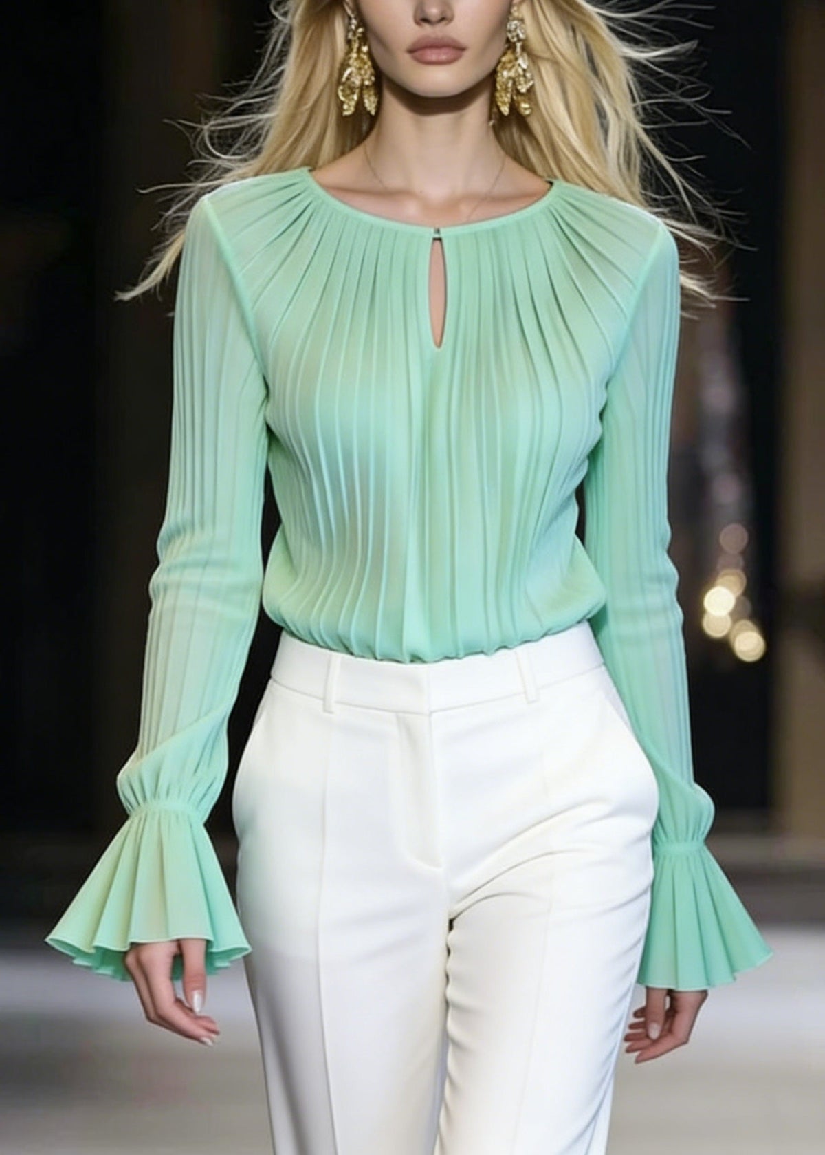 Classic Vintage Top with a Flattering Fit