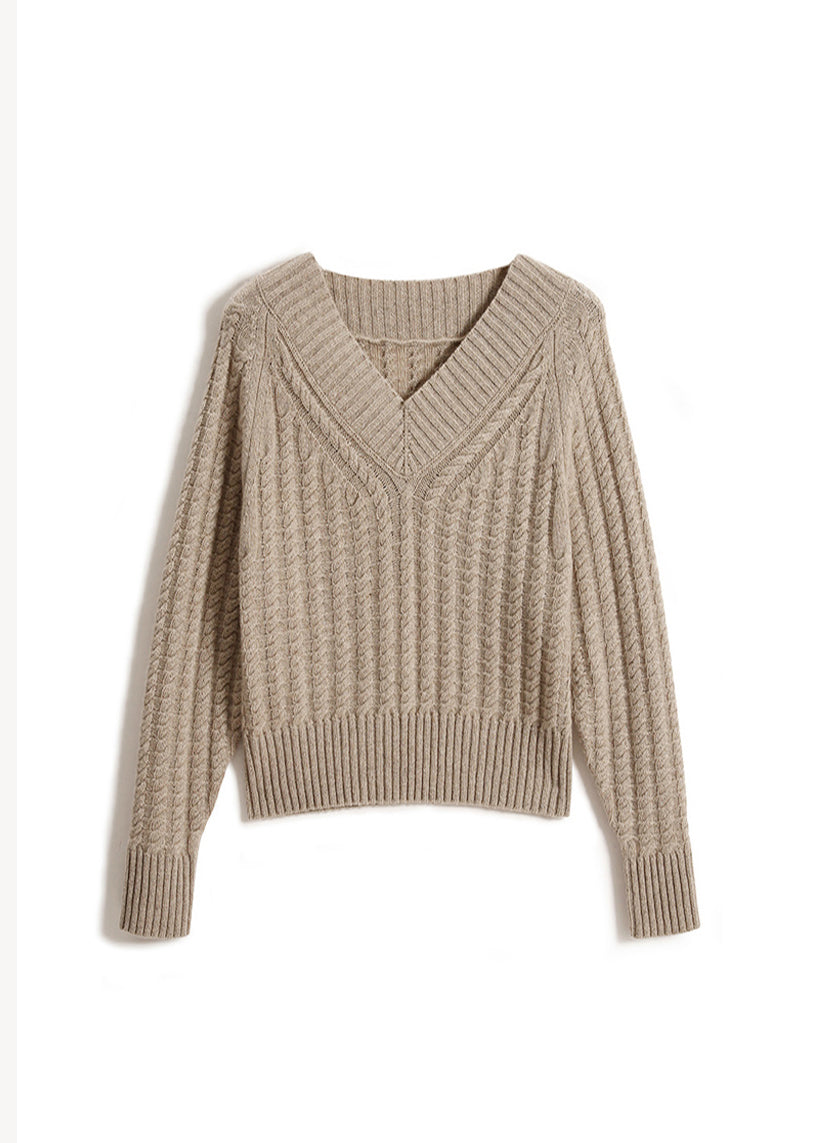 Elegantly Styled Sweater for Everyday Wear