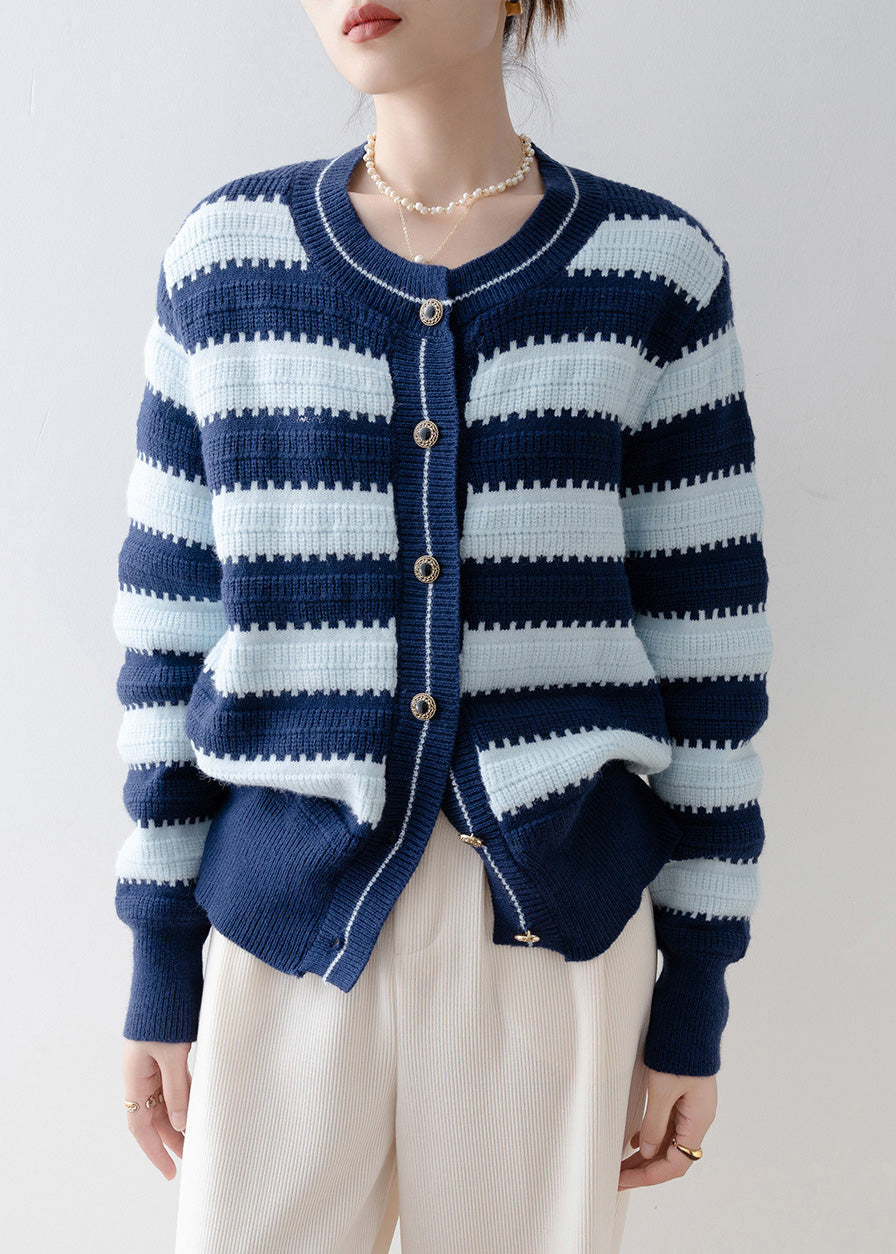 Beautifully Crafted Cardigan in a Classic Style