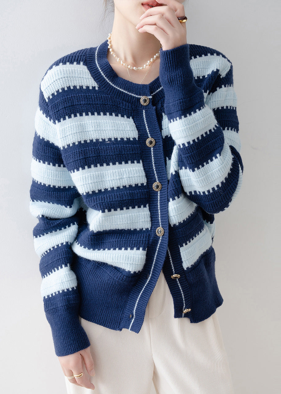 Beautifully Crafted Cardigan in a Classic Style