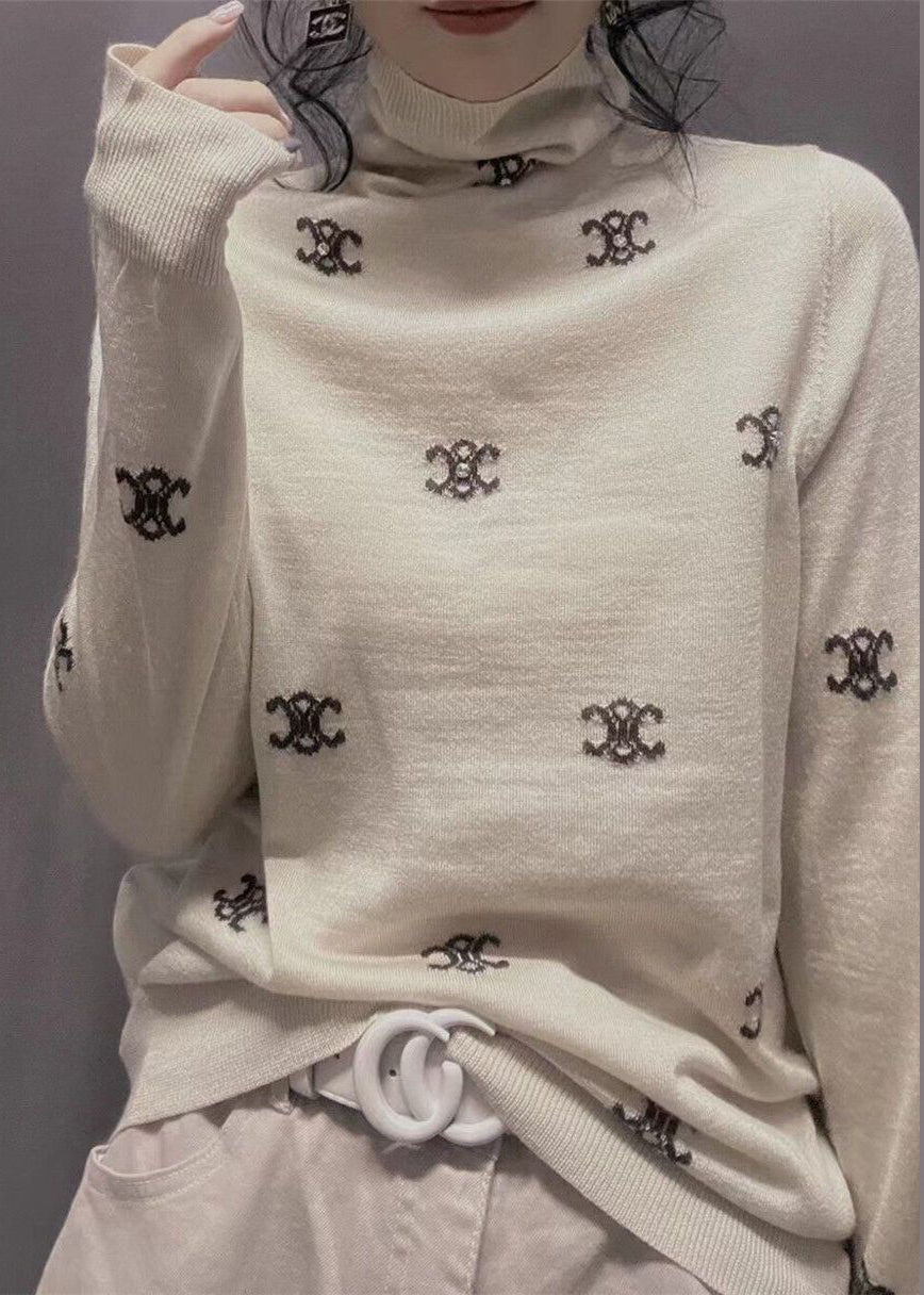 Elegantly Styled Top for Everyday Wear