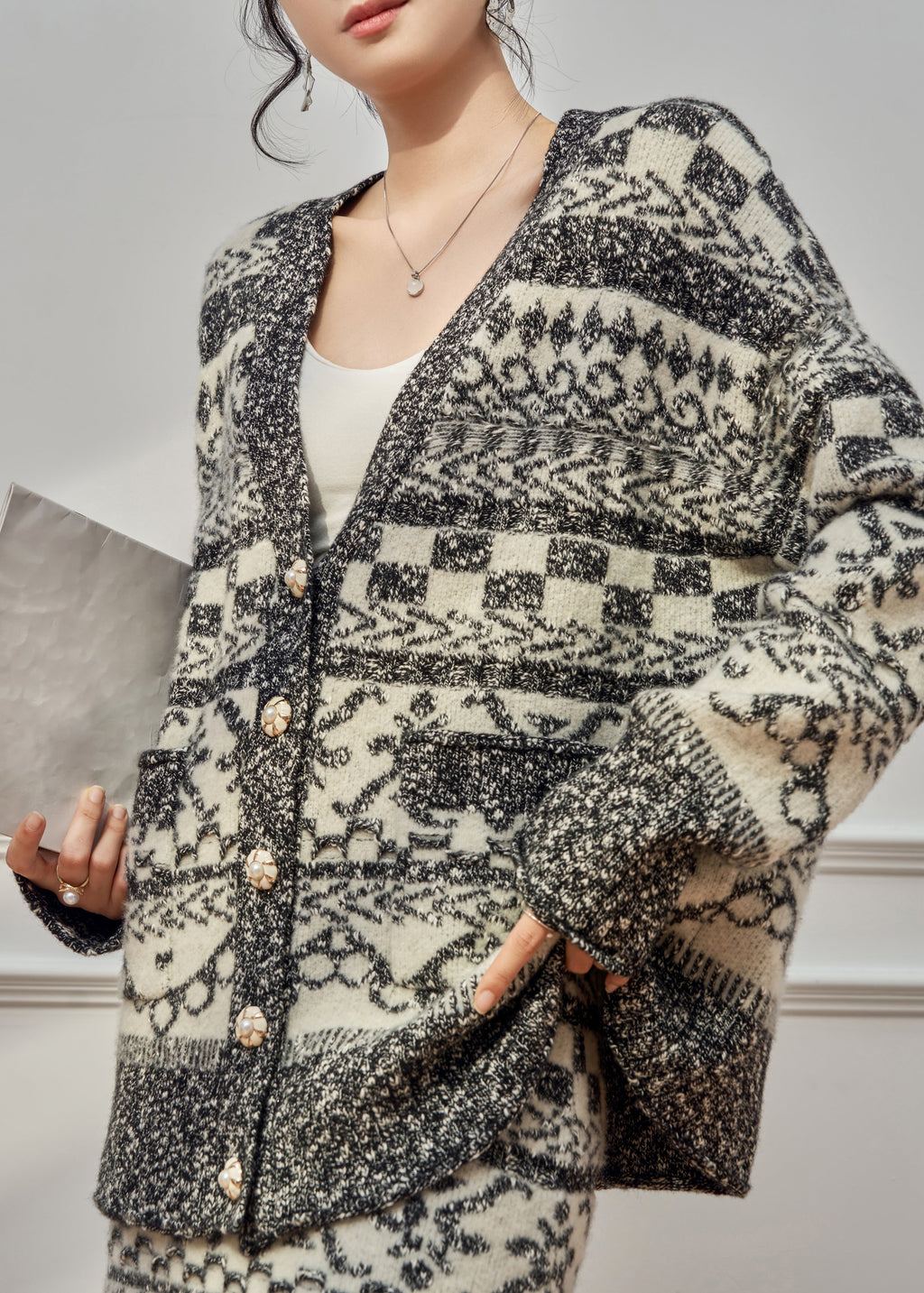 Beautifully Finished Coat in a Timeless Design