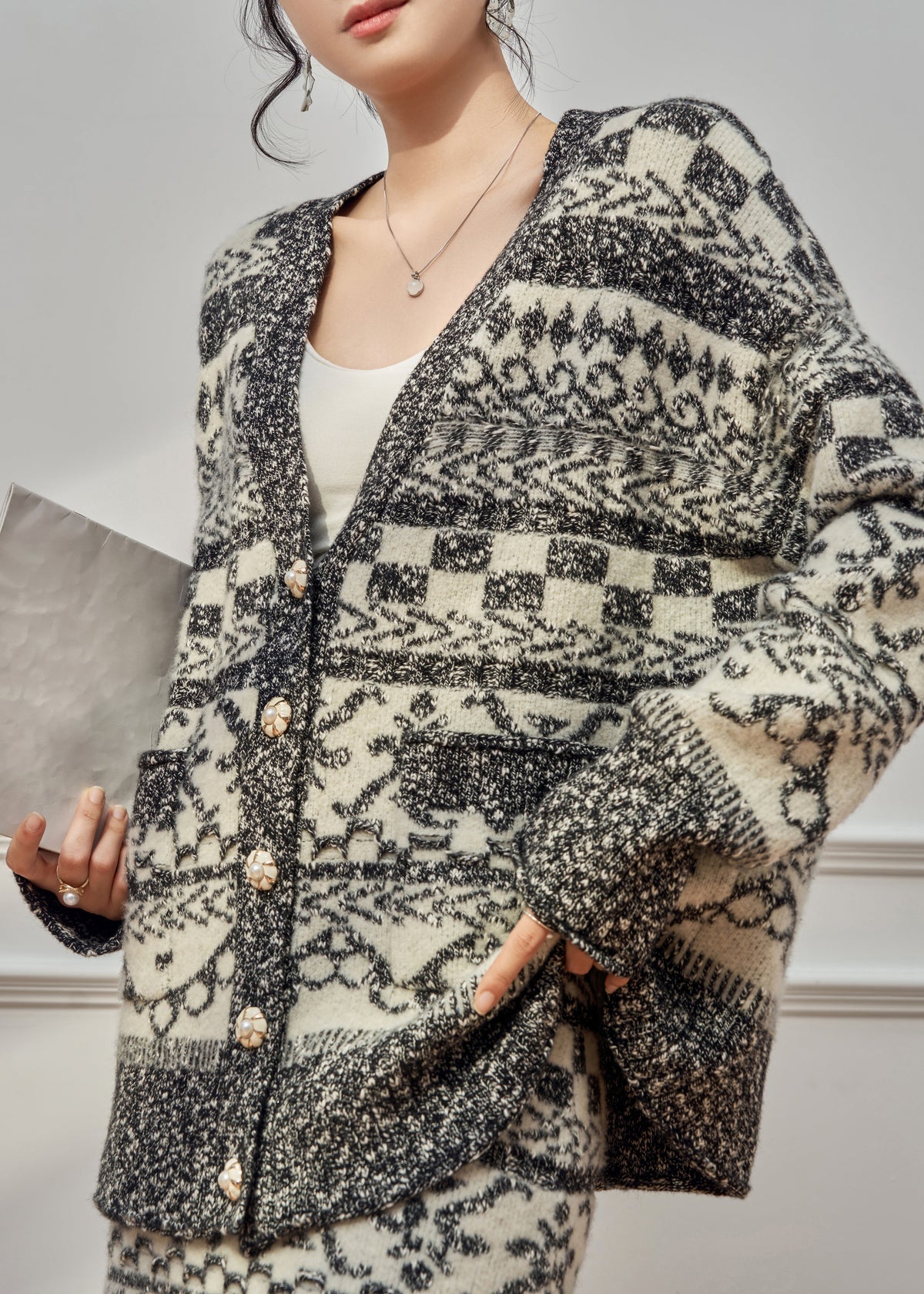 Beautifully Finished Coat in a Timeless Design
