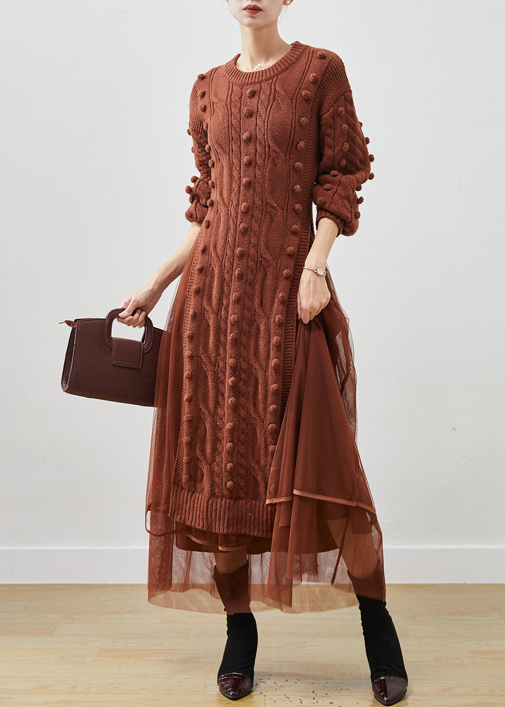 Classic Vintage Sweater with a Flattering Fit