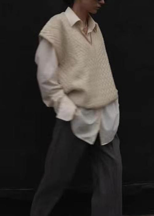 Well Tailored Coat with a Graceful Silhouette