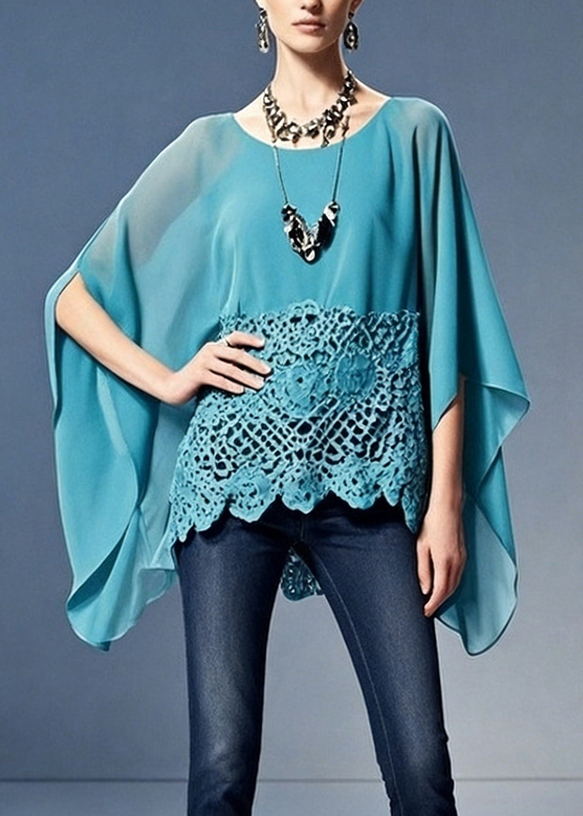 Effortlessly Elegant Top with a Timeless Design