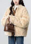 Well Tailored Coat with a Graceful Silhouette