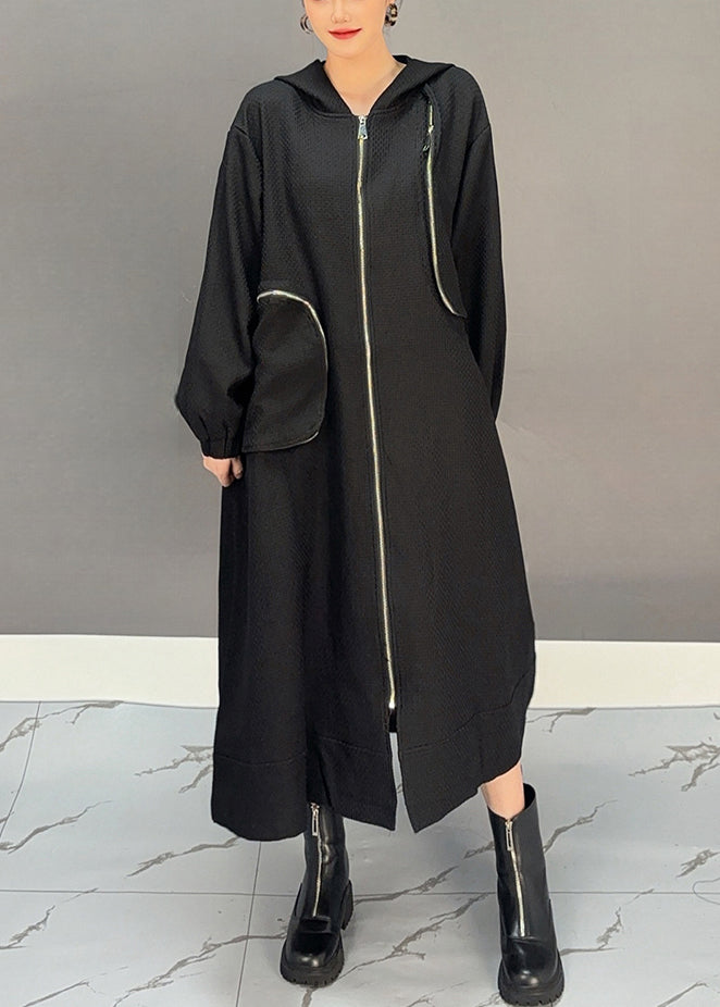 Beautifully Finished Coat in a Timeless Design