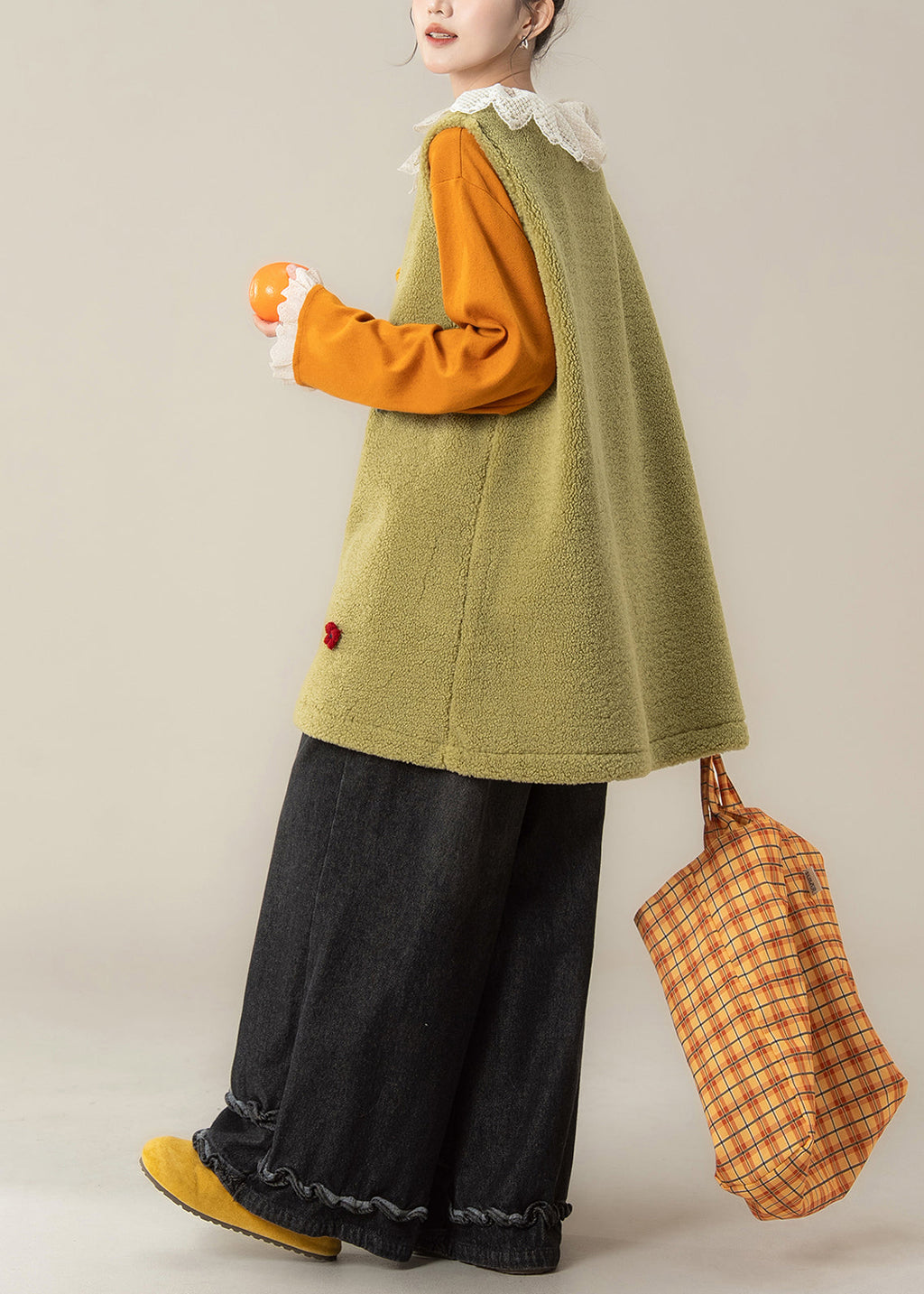 Beautifully Finished Pants in a Timeless Design