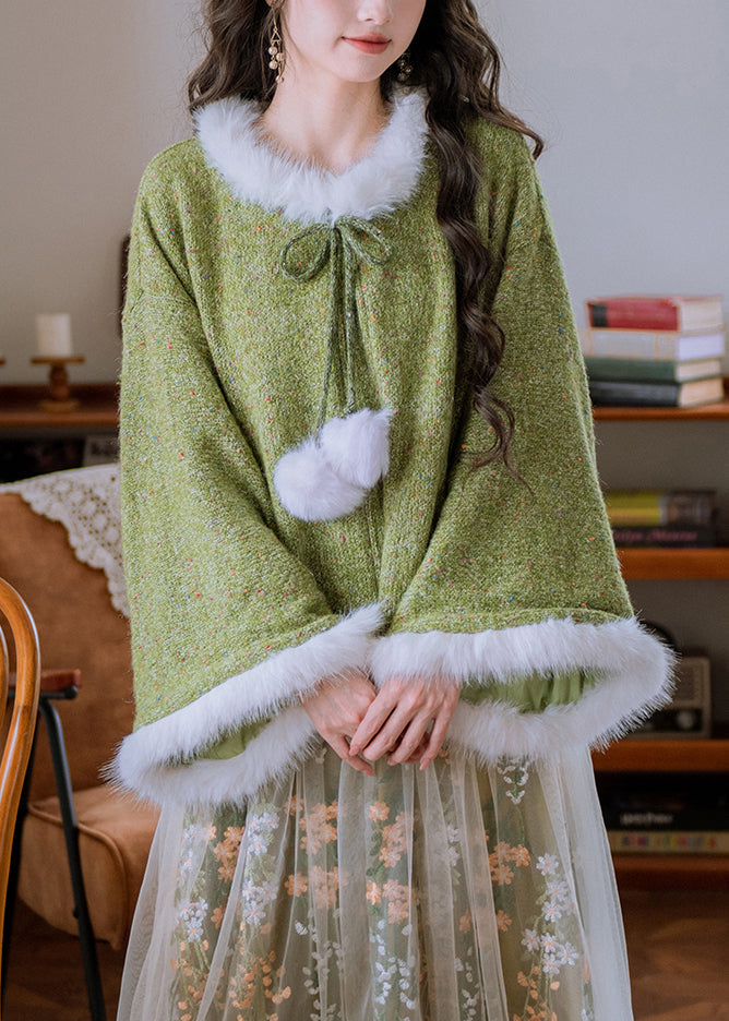 Beautifully Finished Coat in a Timeless Design