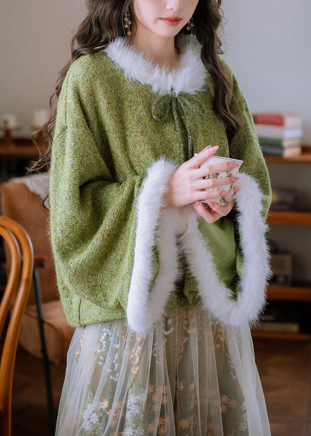 Beautifully Finished Coat in a Timeless Design