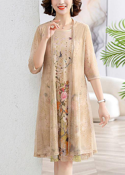 Classic Vintage Cardigan with a Flattering Fit