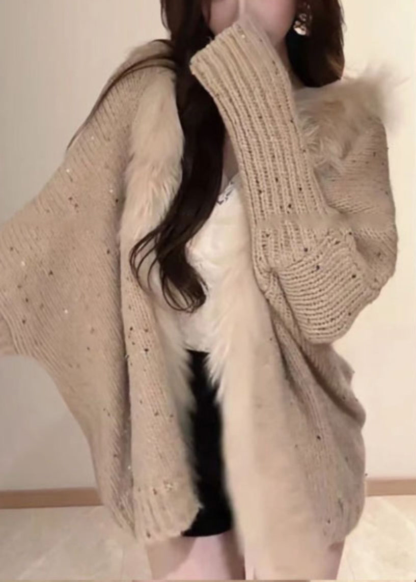 Gracefully Styled Cardigan for Any Occasion