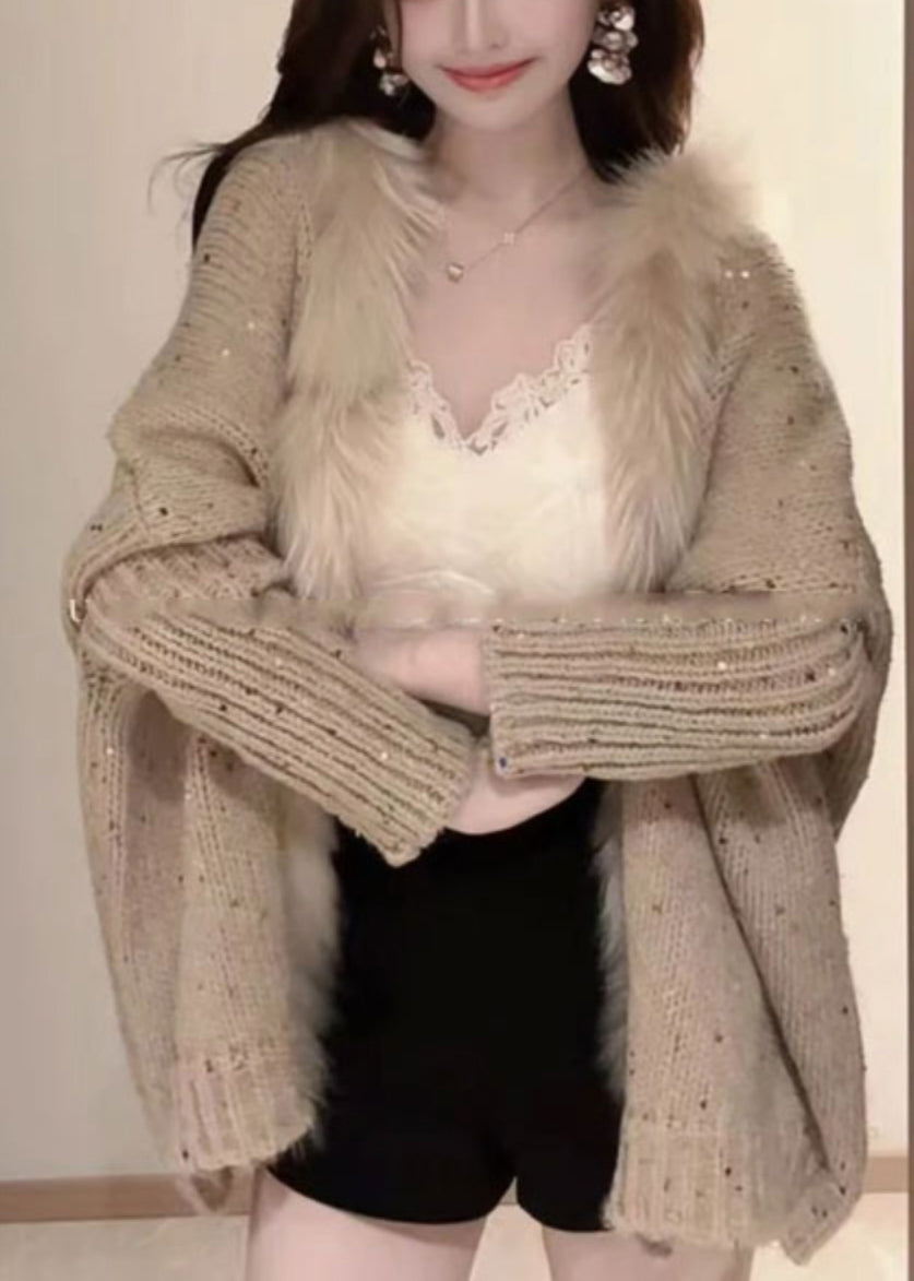 Gracefully Styled Cardigan for Any Occasion