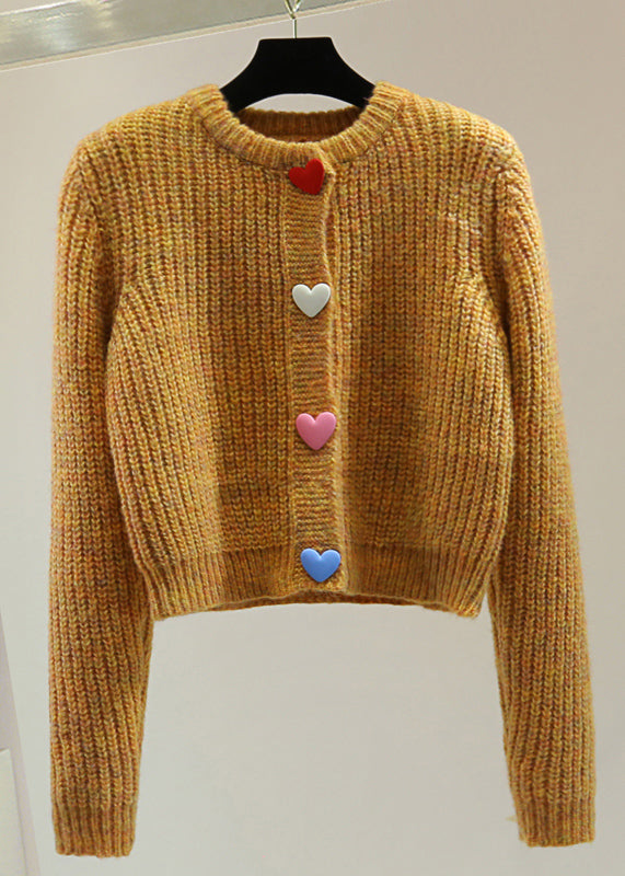 Effortlessly Elegant Sweater with a Timeless Design