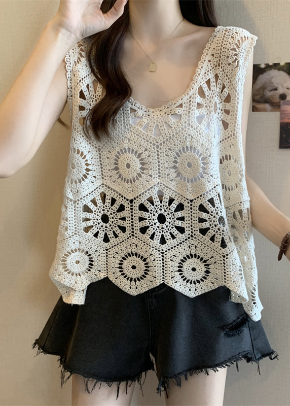 Gracefully Styled Garment for Any Occasion