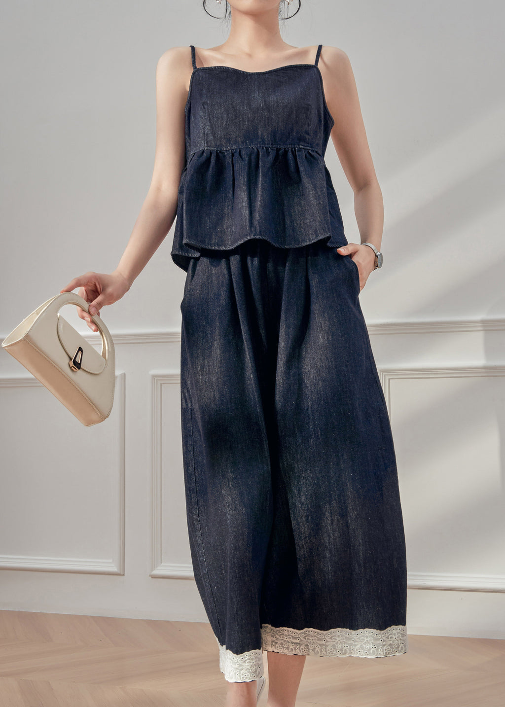 Beautifully Crafted Pants in a Classic Style