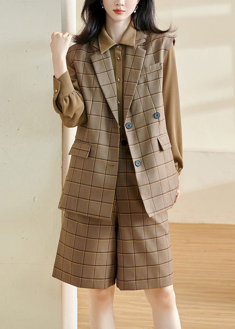 Beautifully Crafted Coat in a Classic Style