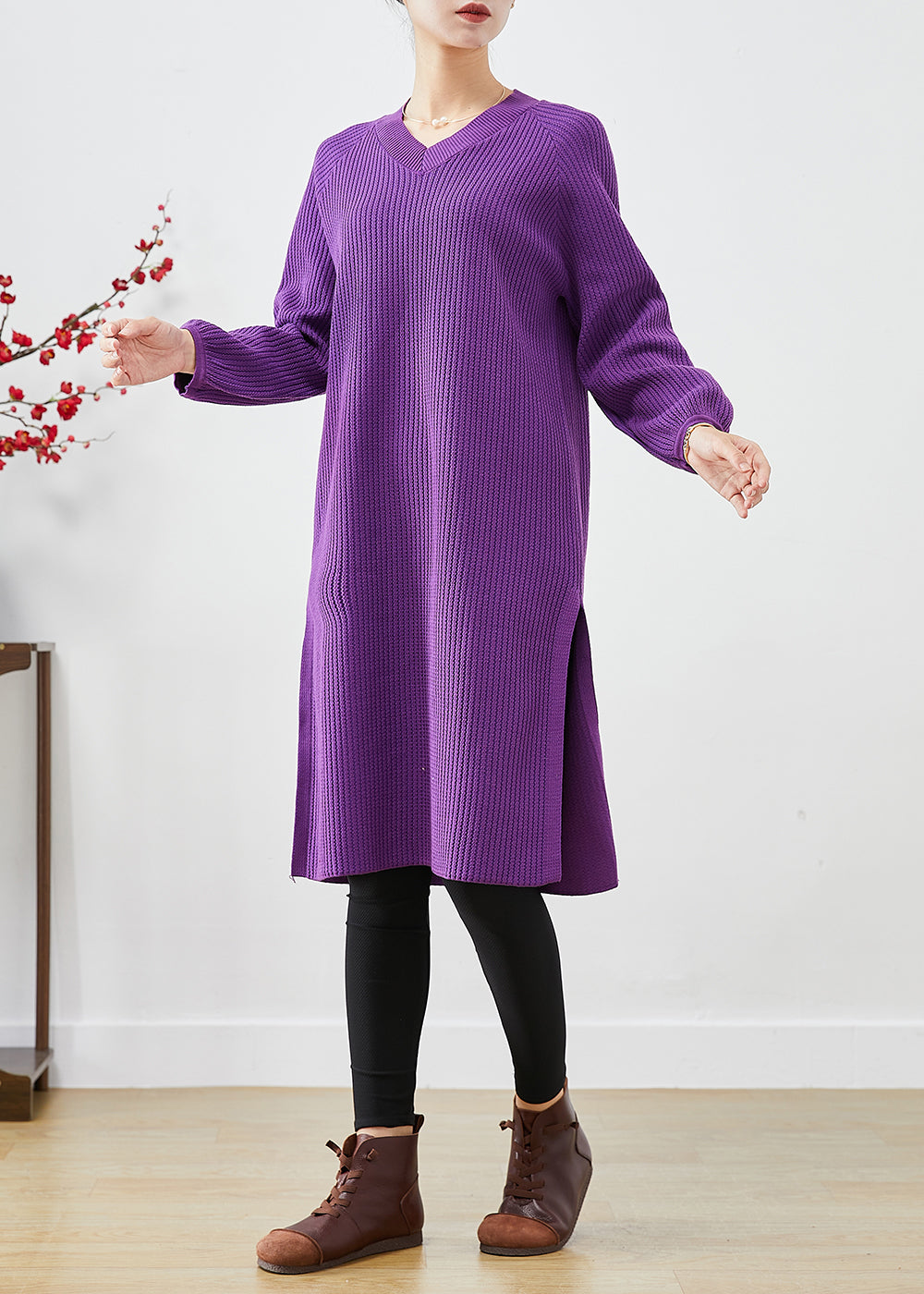 Classic Vintage Dress with a Flattering Fit