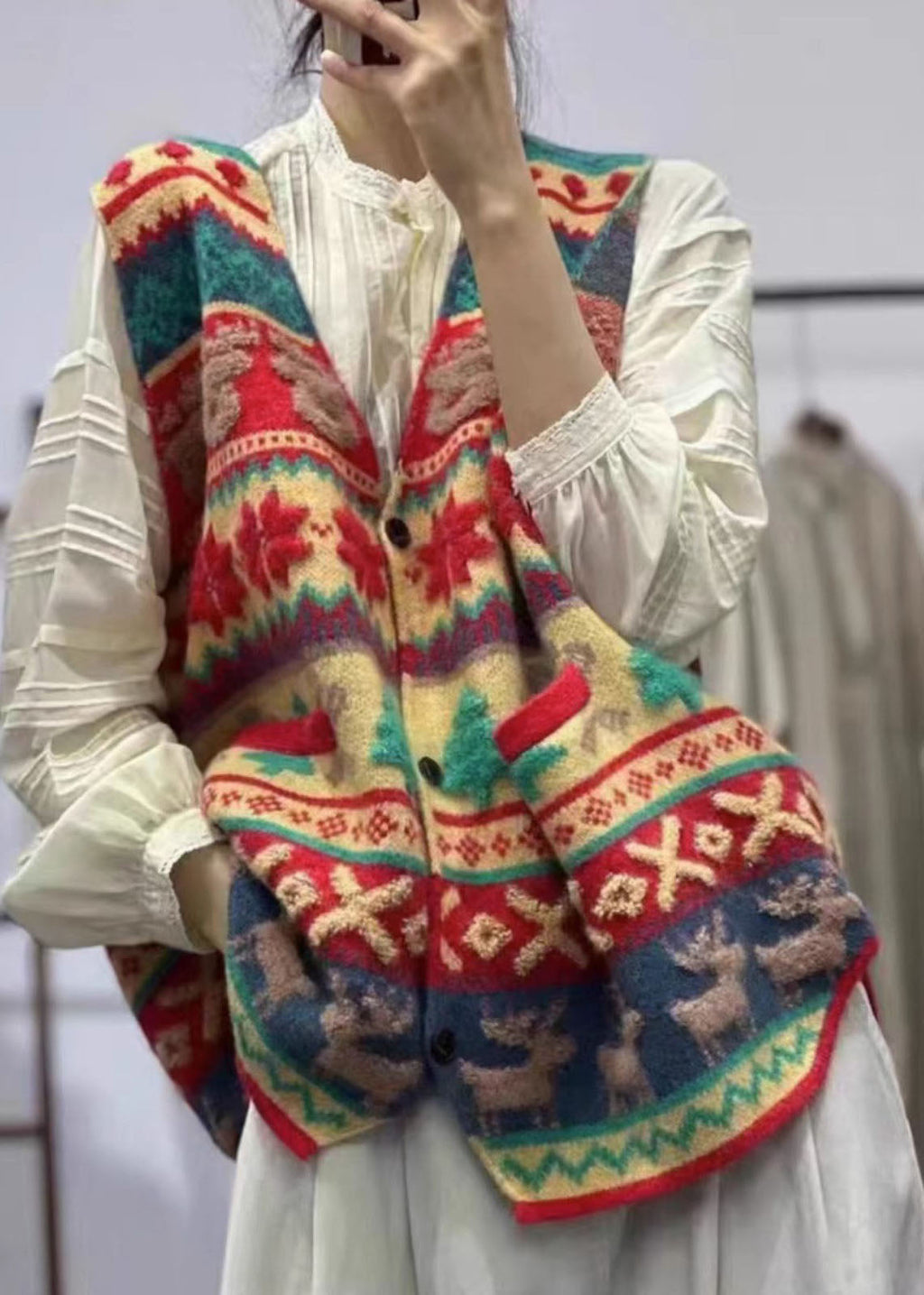 Beautifully Finished Coat in a Timeless Design