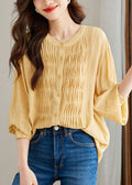 Well Tailored Top with a Graceful Silhouette