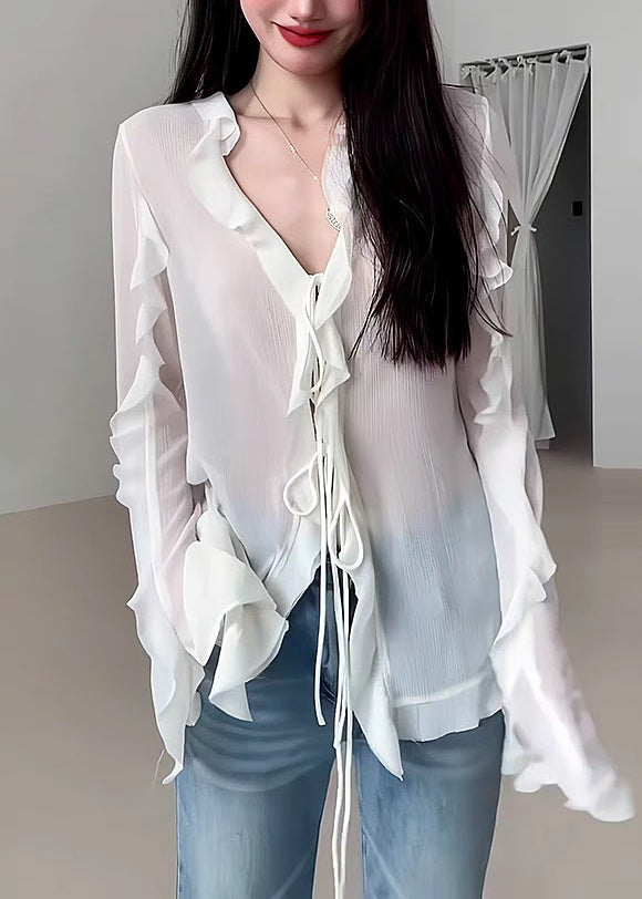 Effortlessly Elegant Shirt with a Timeless Design