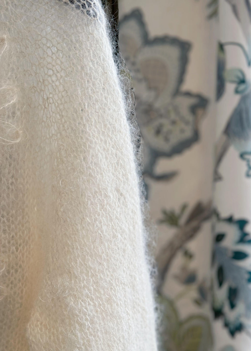 Gracefully Styled Cardigan for Any Occasion