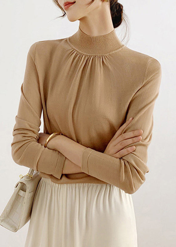Beautifully Finished Top in a Timeless Design
