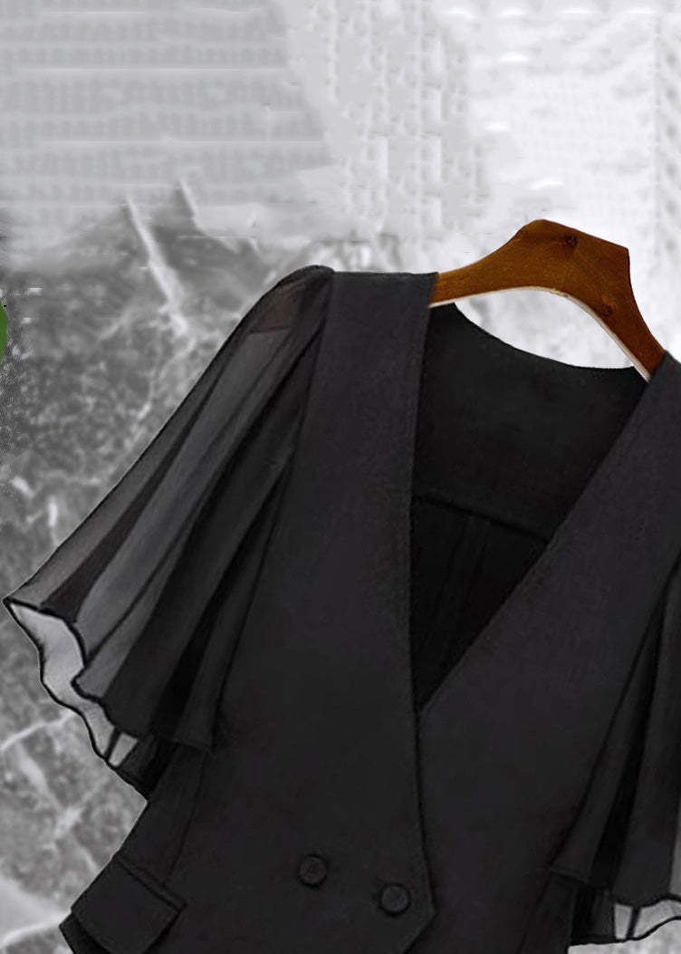 Classic Vintage & Enduringly Stylish Coat