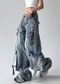 Well Tailored Pants with a Graceful Silhouette
