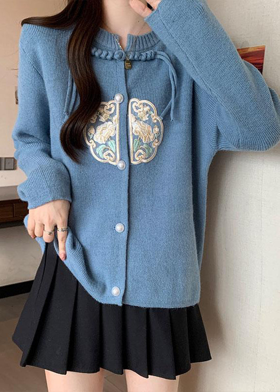 Beautifully Finished Coat in a Timeless Design