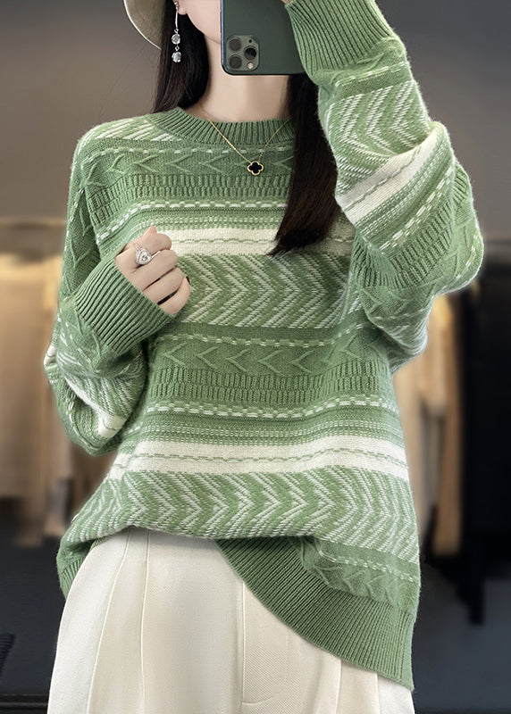 Beautifully Finished Sweater in a Timeless Design