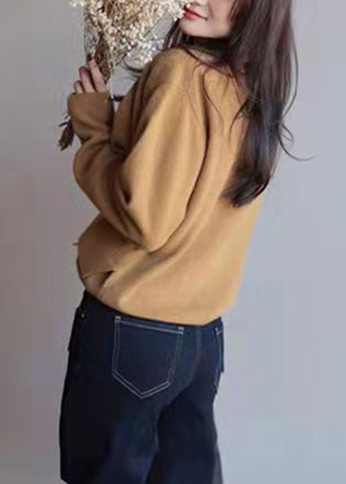 Polished Top with an Effortless Classic Look