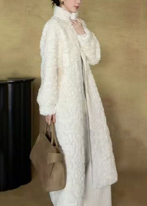 Classic Vintage Coat with a Flattering Fit