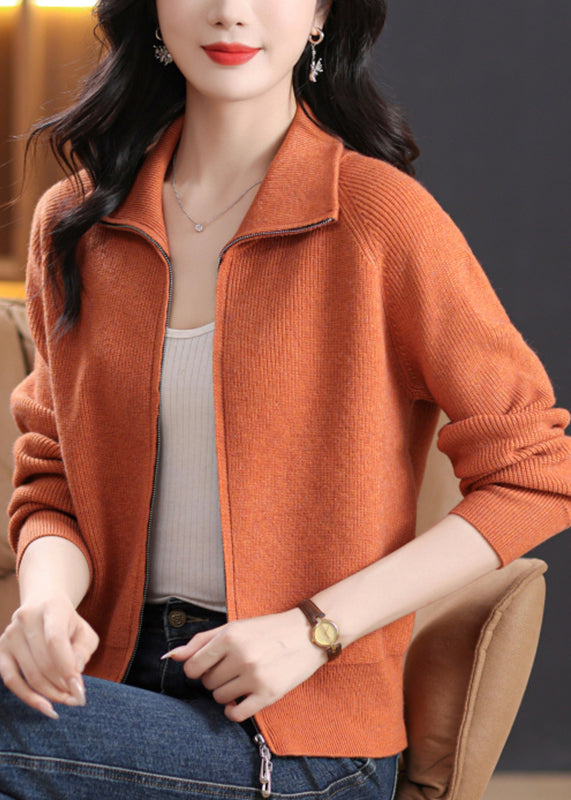 Effortlessly Elegant Cardigan with a Timeless Design