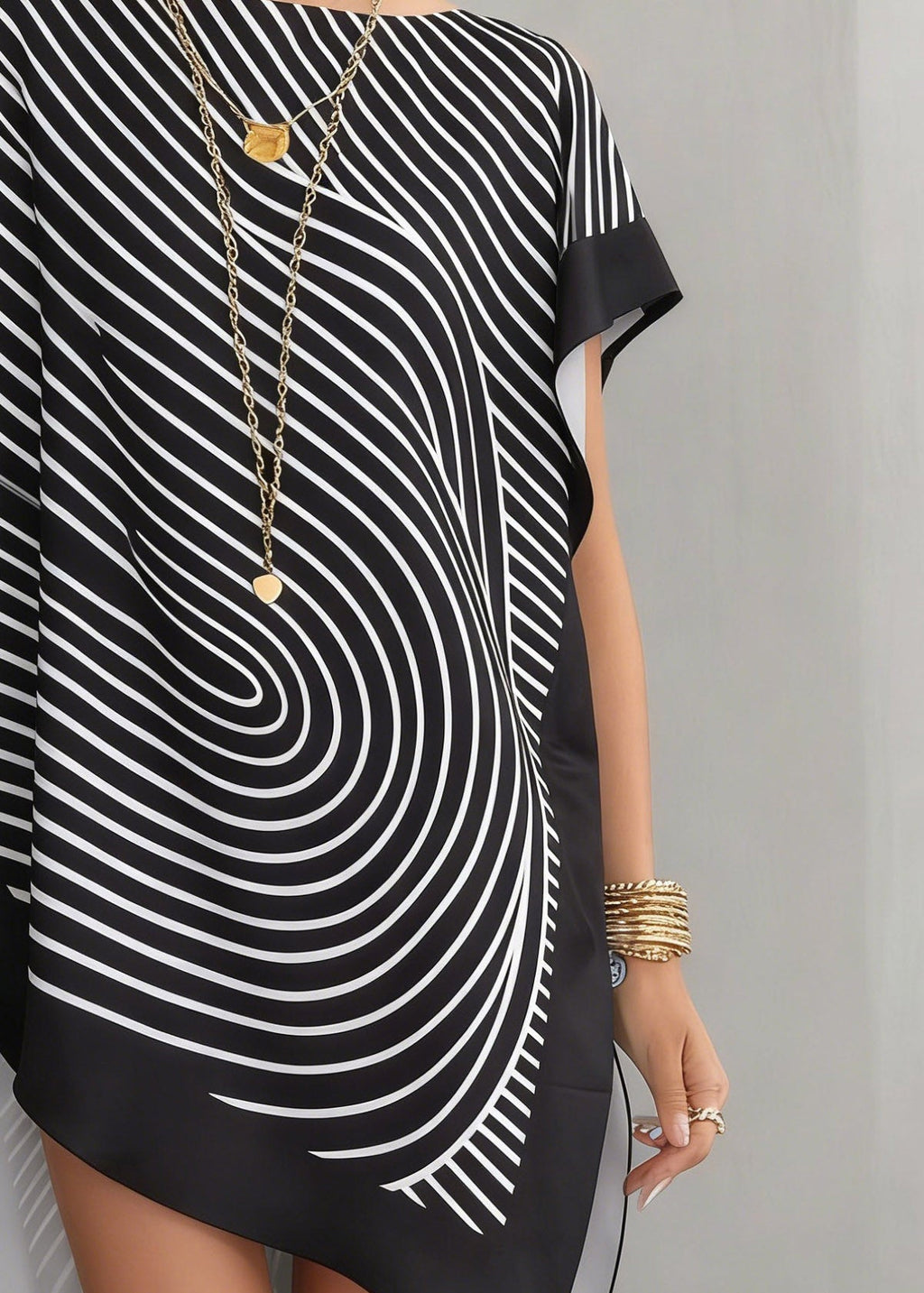 Beautifully Crafted Top in a Classic Style