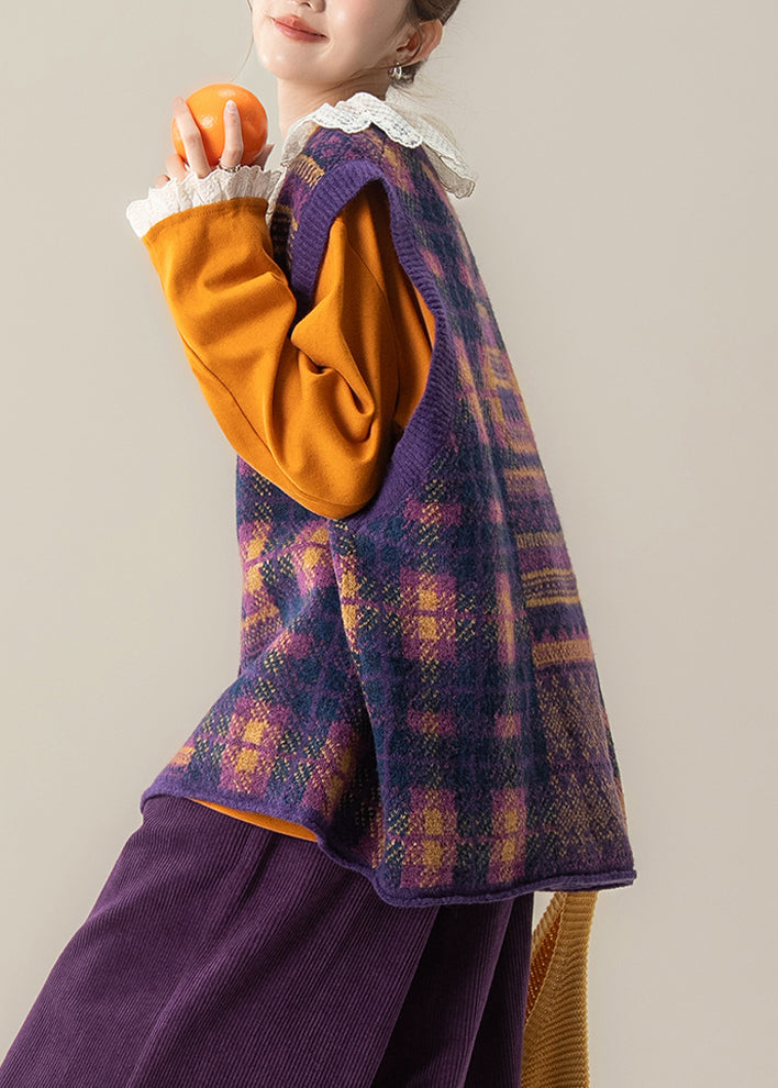 A Vintage Style Coat with Delicate Timeless Details