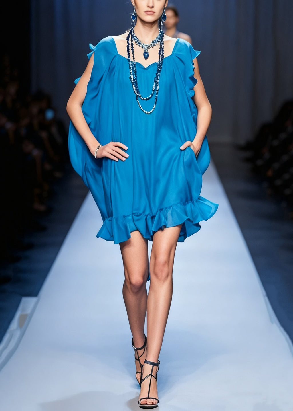 Effortlessly Elegant Dress with a Timeless Design