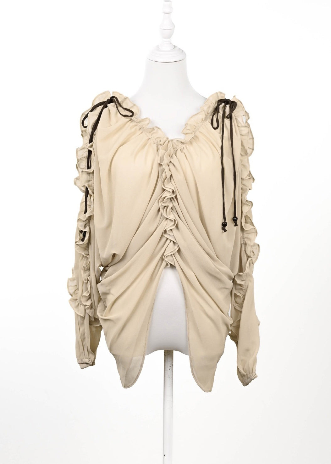 Classic Vintage & Enduringly Stylish Top