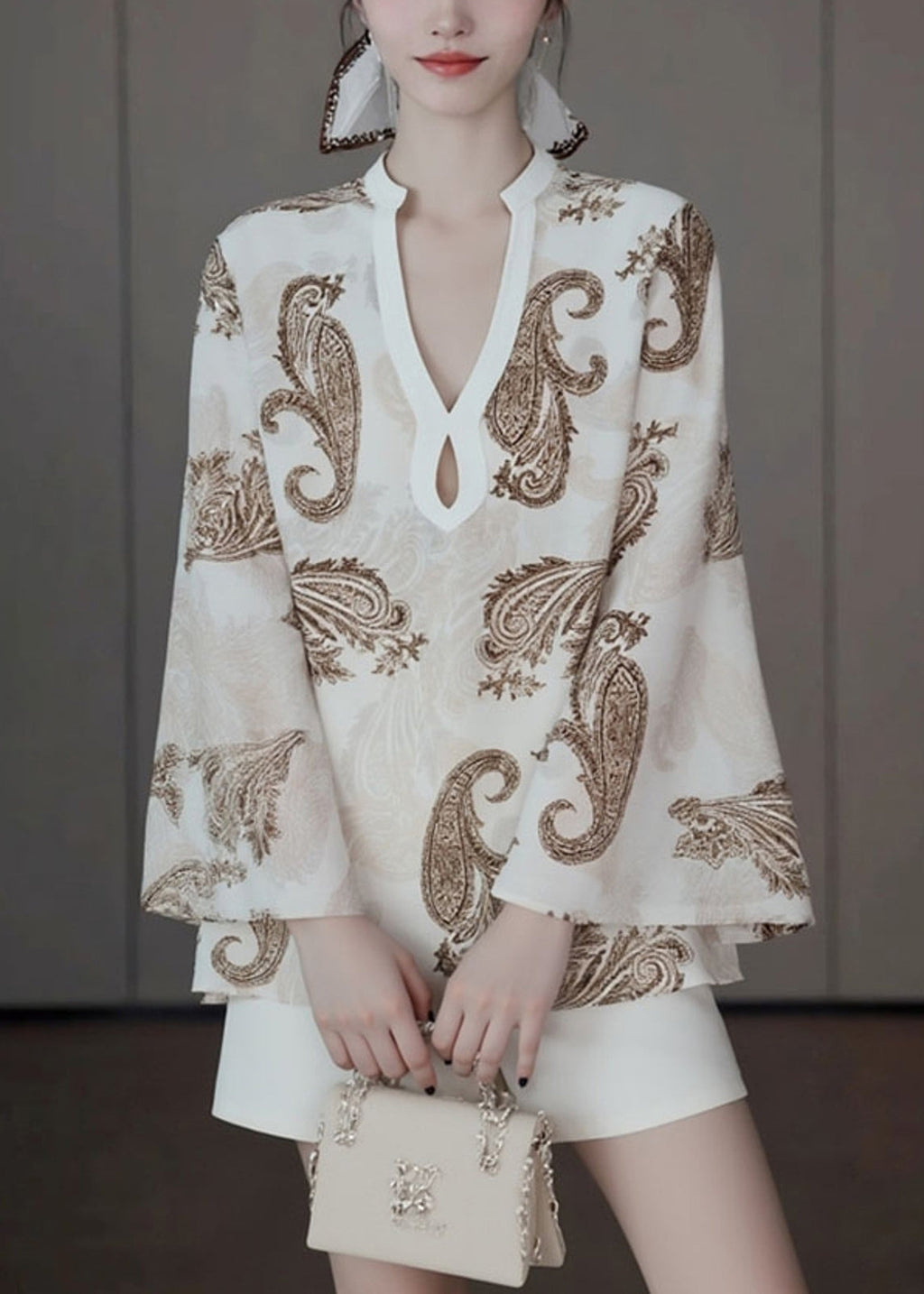 Elegantly Styled Shirt for Everyday Wear