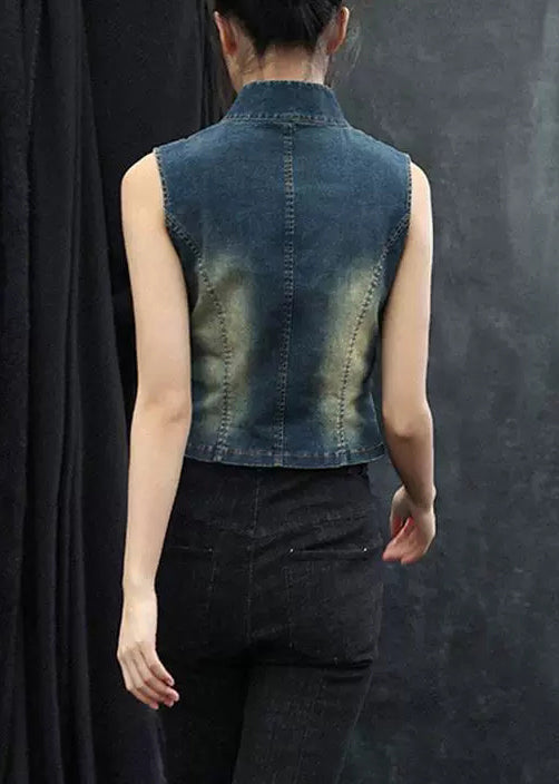 Beautifully Crafted Coat in a Classic Style