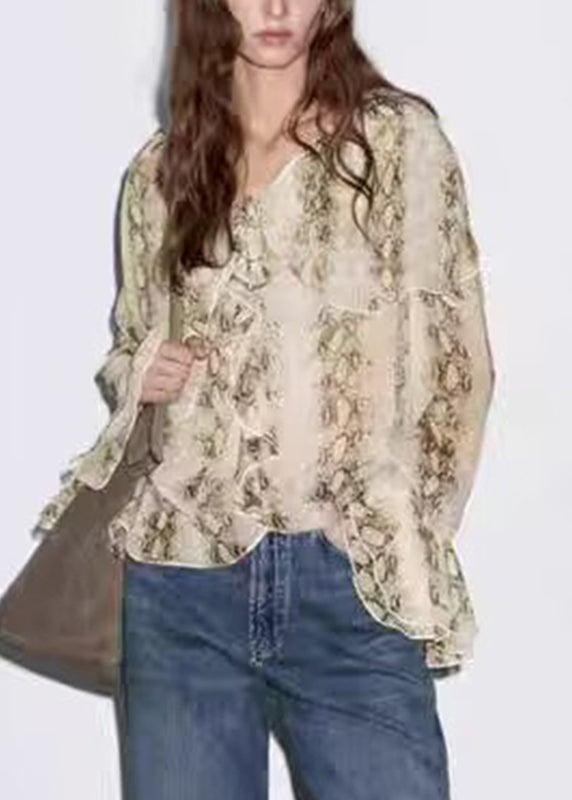 Classic Vintage Shirt with a Flattering Fit