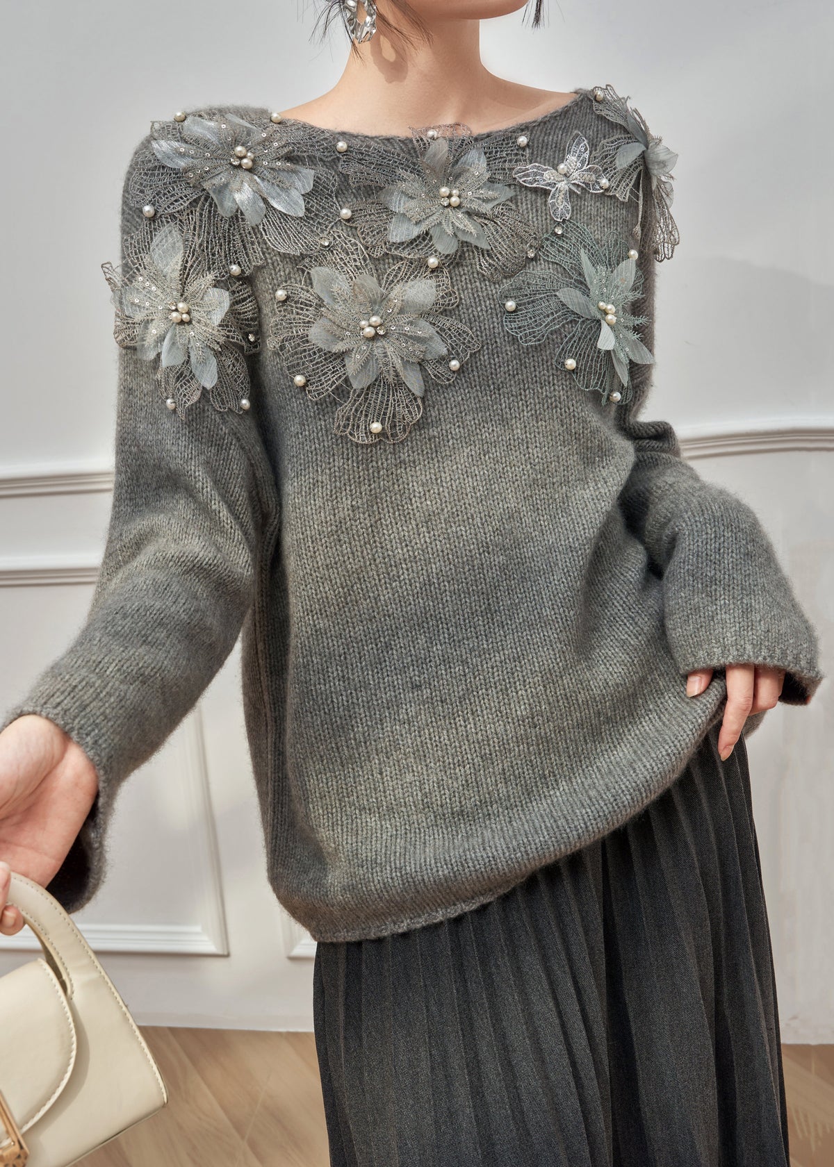 Gracefully Styled Cardigan for Any Occasion