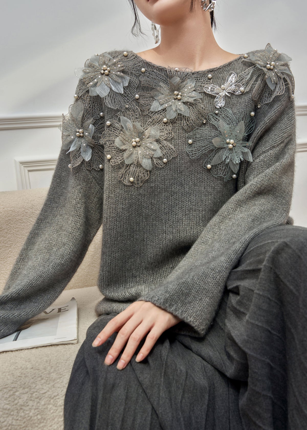 Gracefully Styled Cardigan for Any Occasion