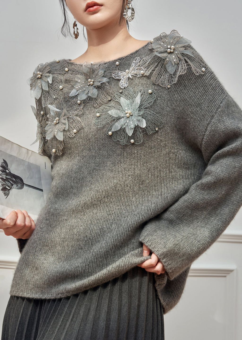 Gracefully Styled Cardigan for Any Occasion